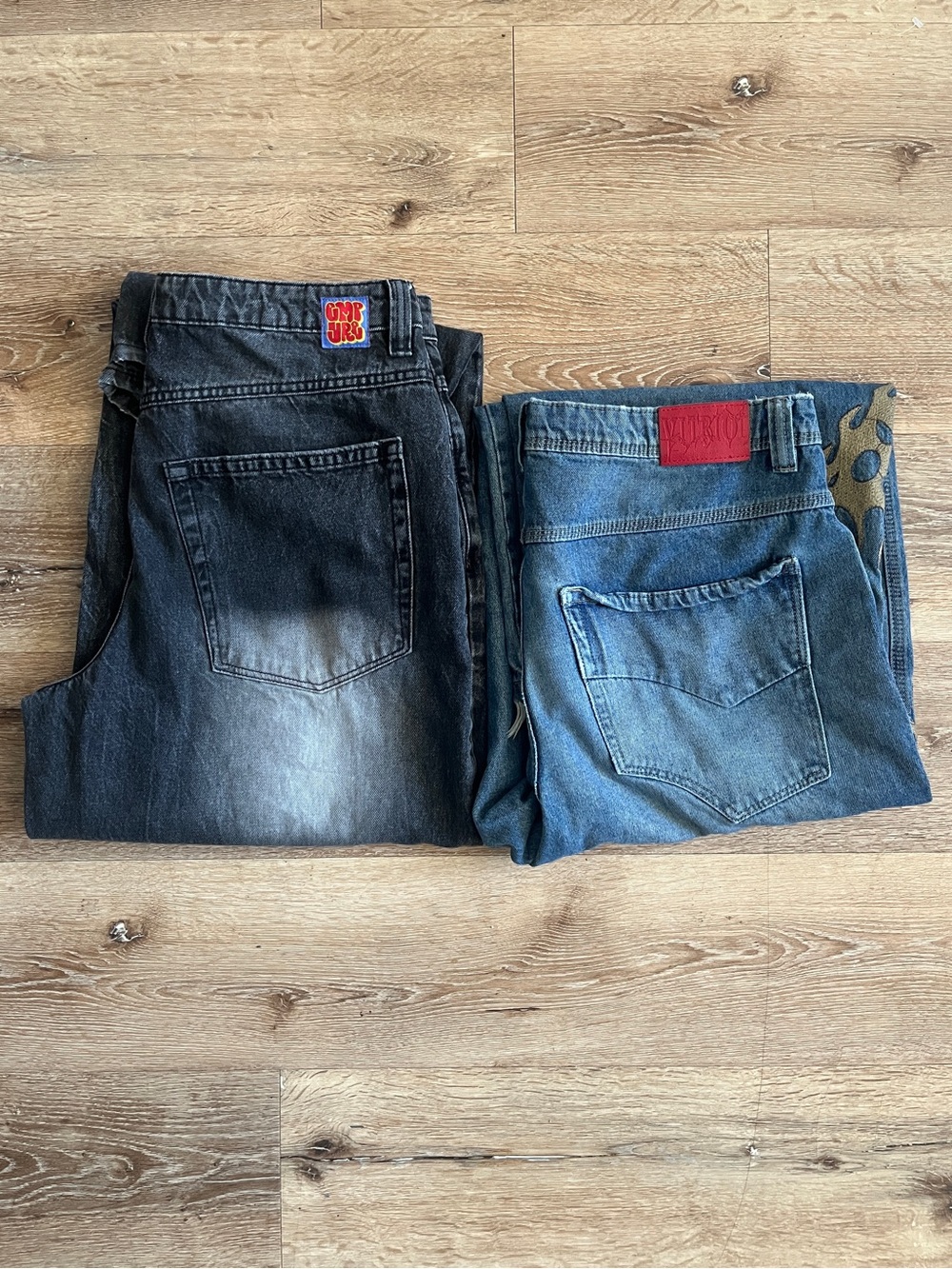 Zumiez Men’s baggy jeans